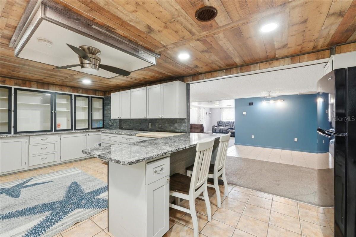 Image 18 of 53 For 1240 Alligator Alley