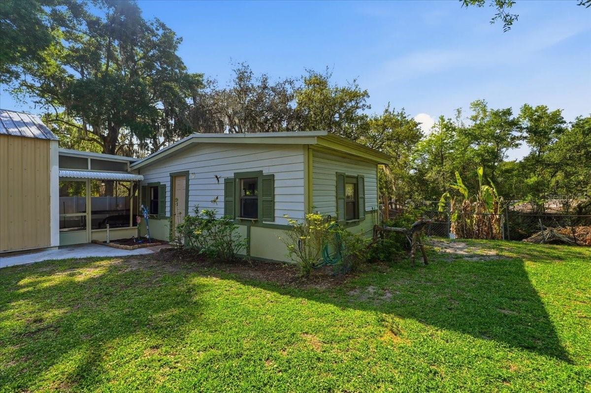 Image 35 of 53 For 1240 Alligator Alley