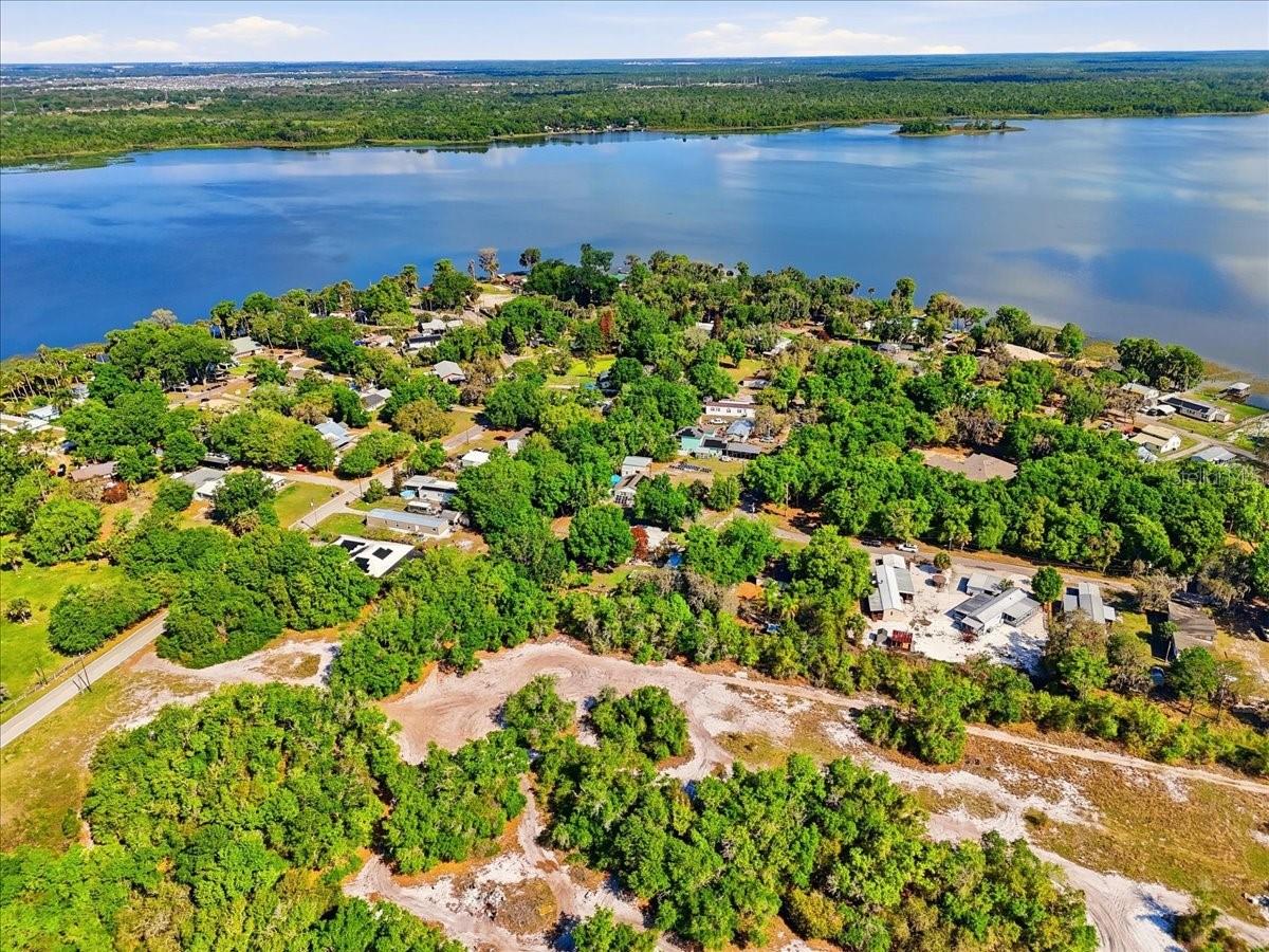 Image 5 of 53 For 1240 Alligator Alley