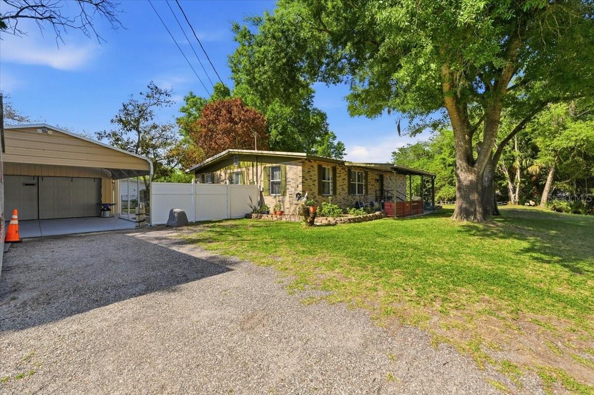 Image 6 of 53 For 1240 Alligator Alley