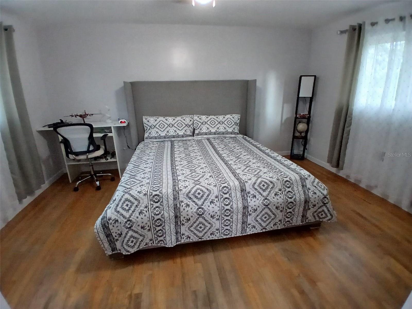 Image 10 of 26 For 2211 New Jersey Road