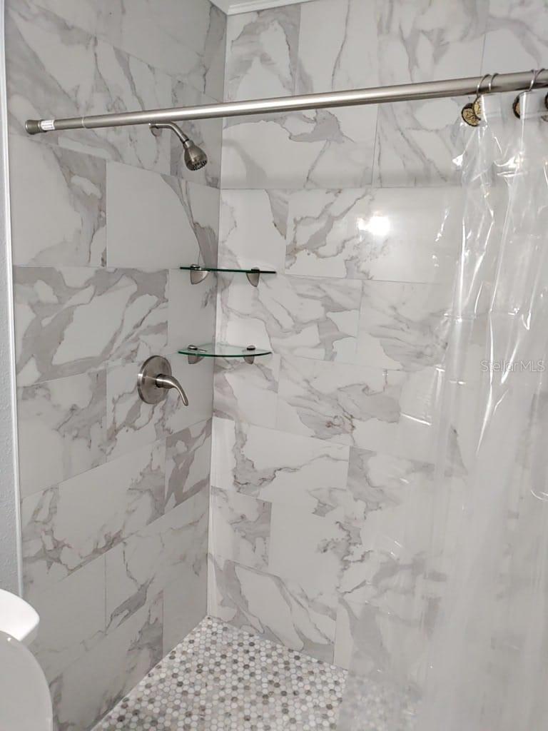 Image 18 of 26 For 2211 New Jersey Road