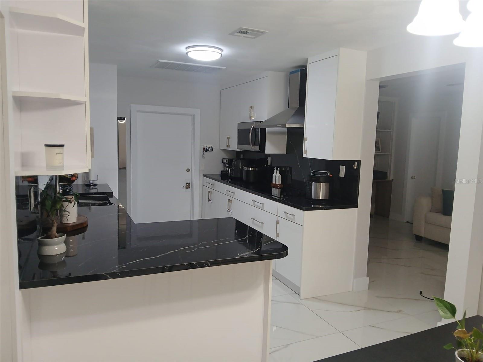 Image 5 of 26 For 2211 New Jersey Road