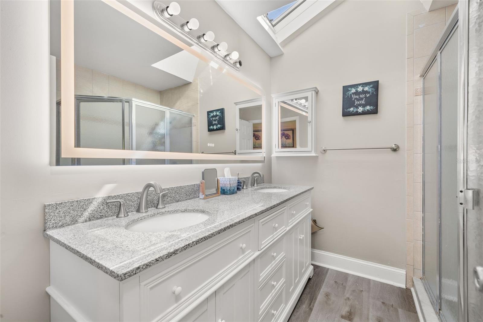 Image 35 of 93 For 2 Claymont Court S