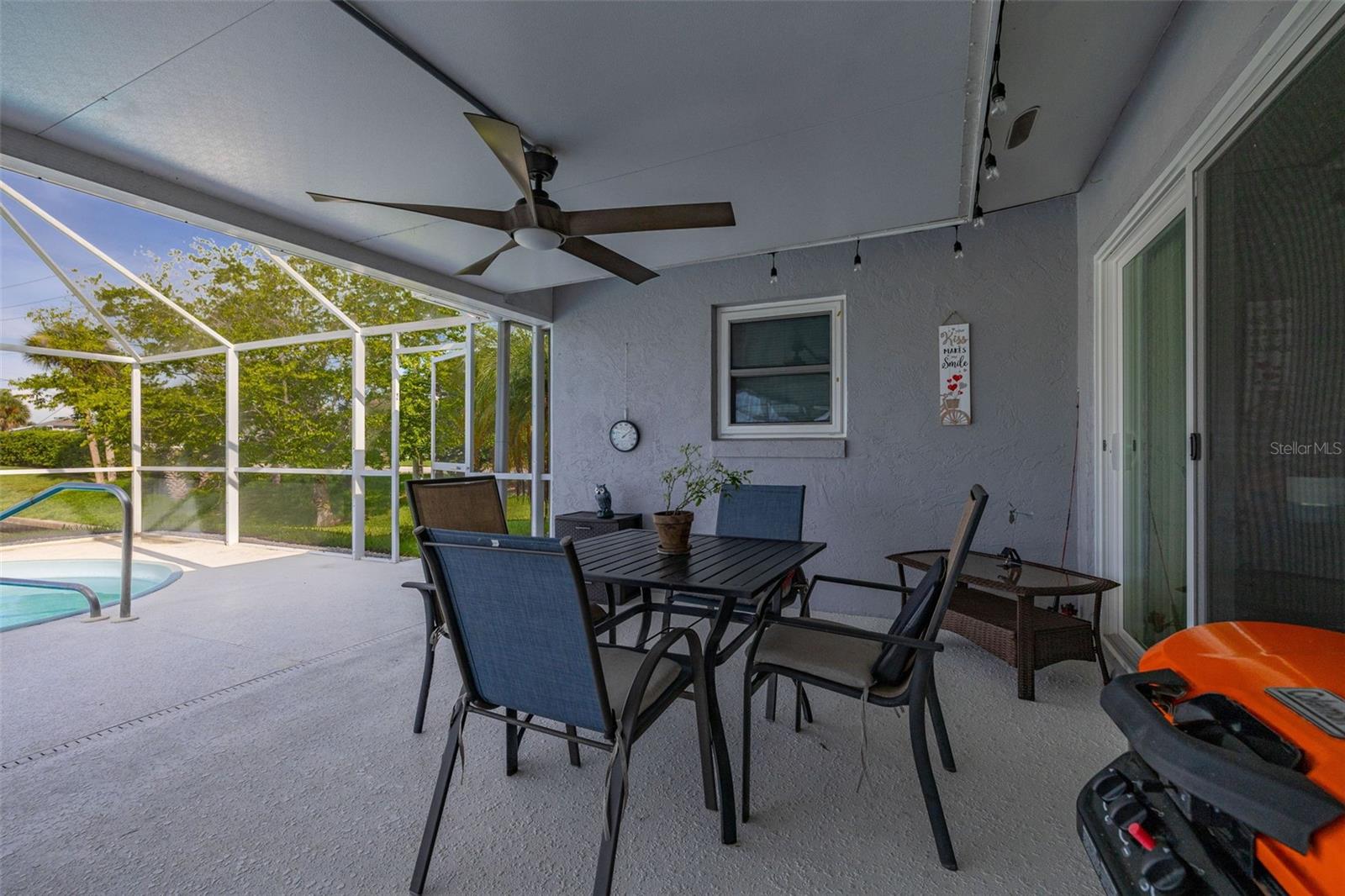 Image 44 of 93 For 2 Claymont Court S