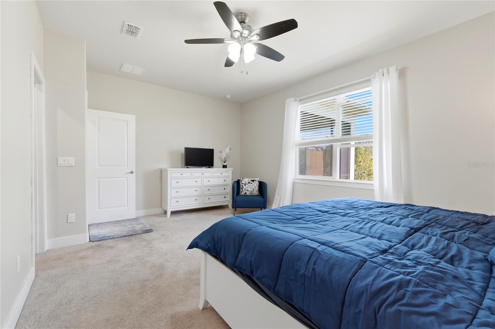 Image 18 of 51 For 2398 Nuthatch Street