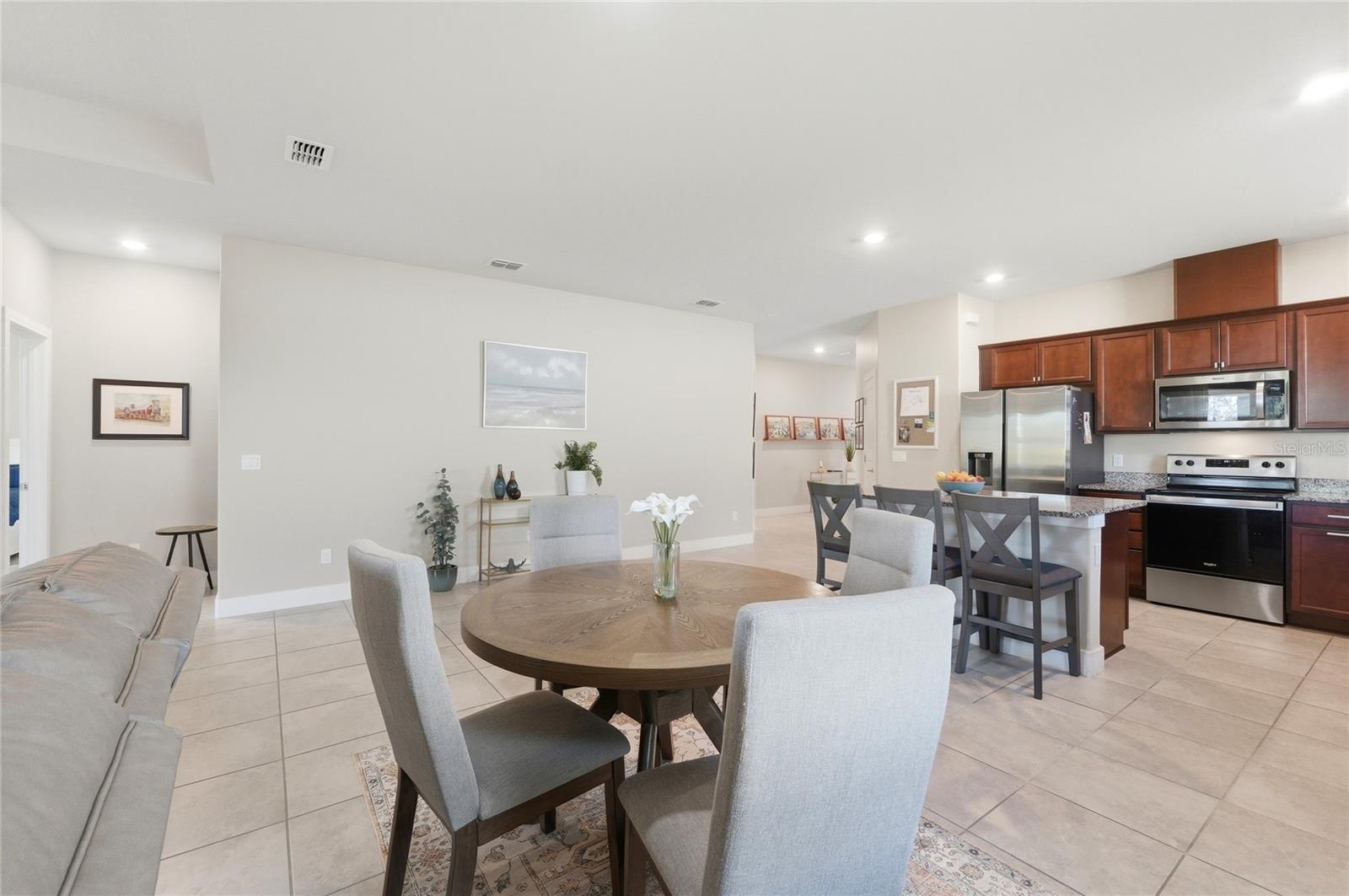 Image 9 of 51 For 2398 Nuthatch Street