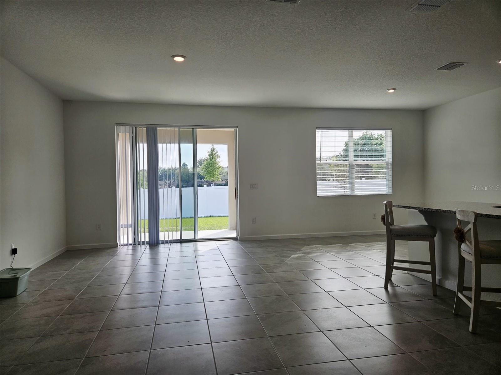 Image 15 of 24 For 440 Free Range Dr