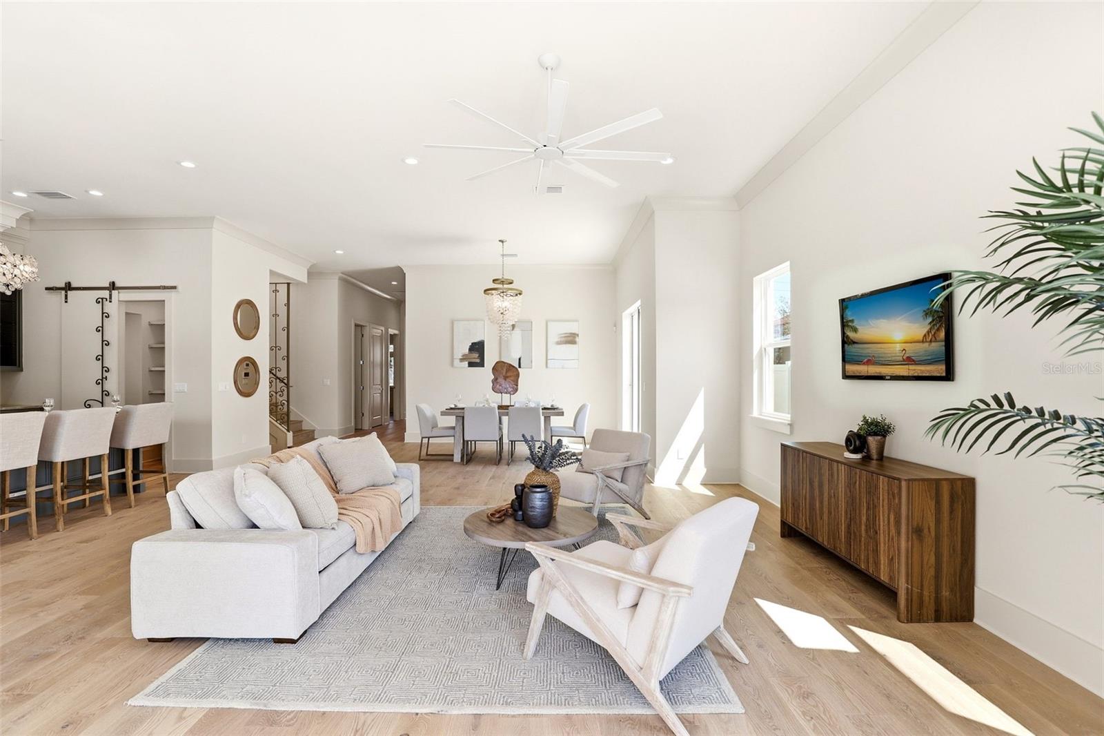 Image 17 of 49 For 330 Princeton Street