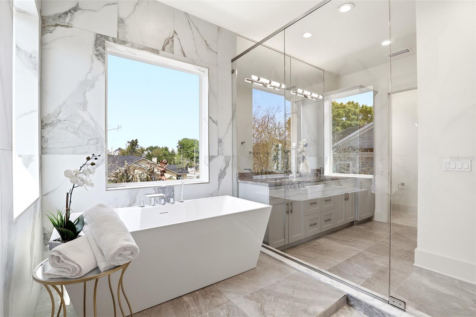 Image 29 of 49 For 330 Princeton Street