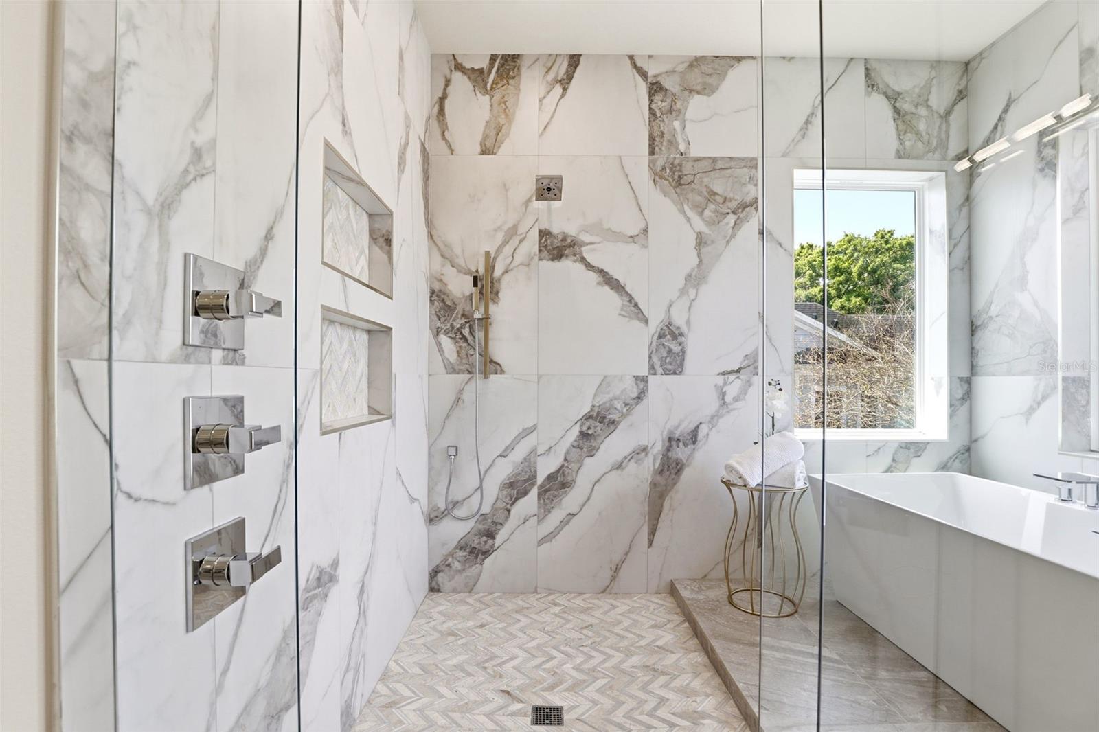 Image 30 of 49 For 330 Princeton Street