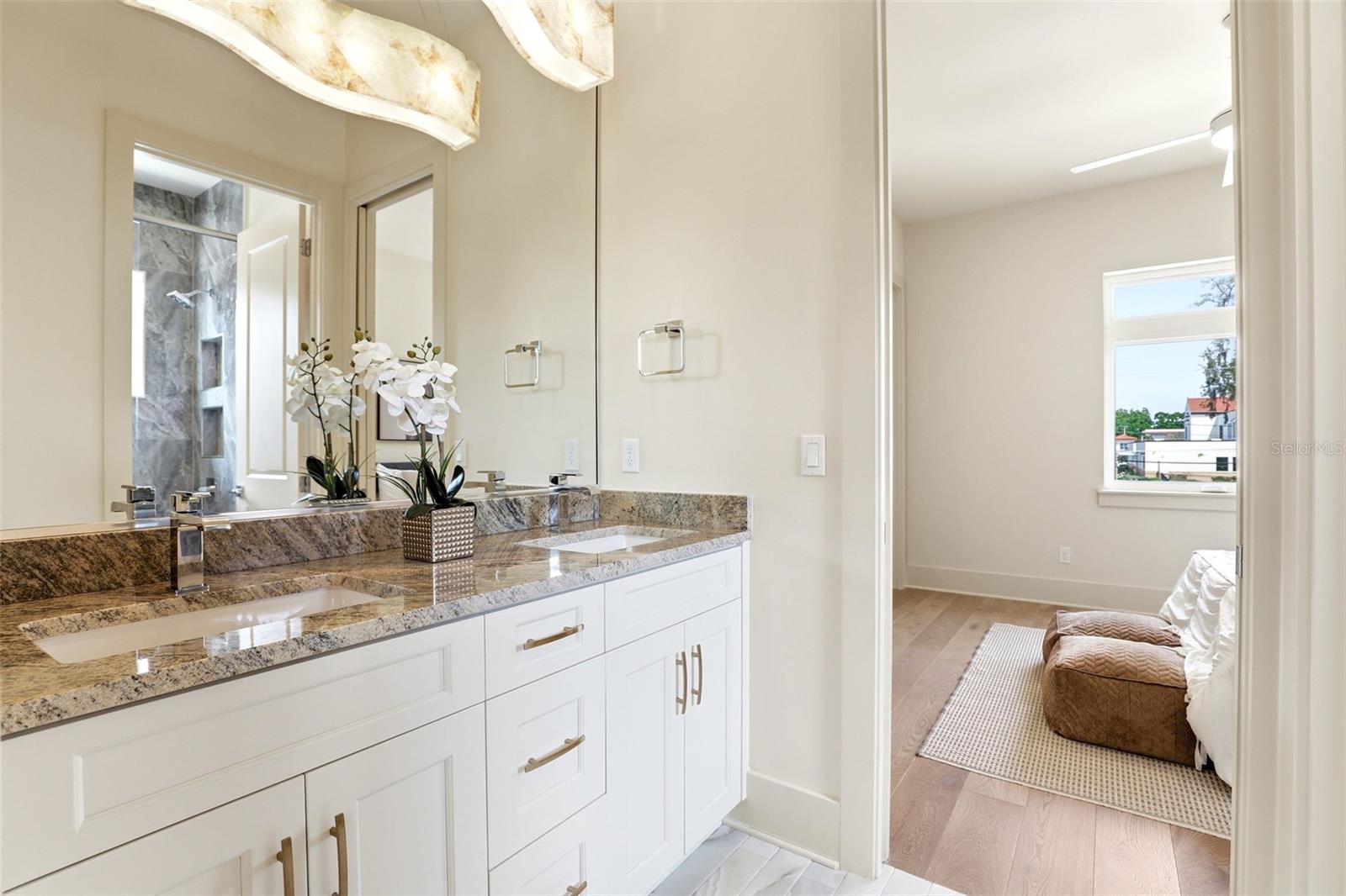 Image 36 of 49 For 330 Princeton Street