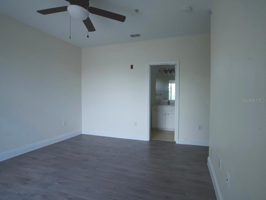 Image 14 of 26 For 12208 Wild Iris Way 110