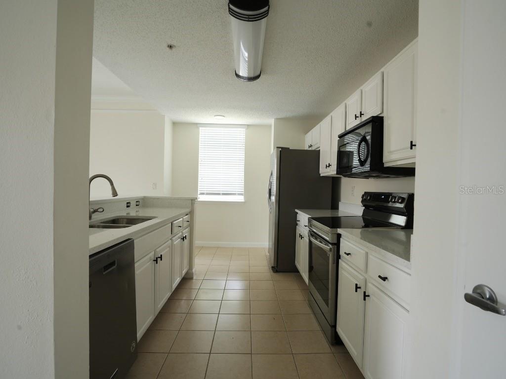 Image 8 of 26 For 12208 Wild Iris Way 110