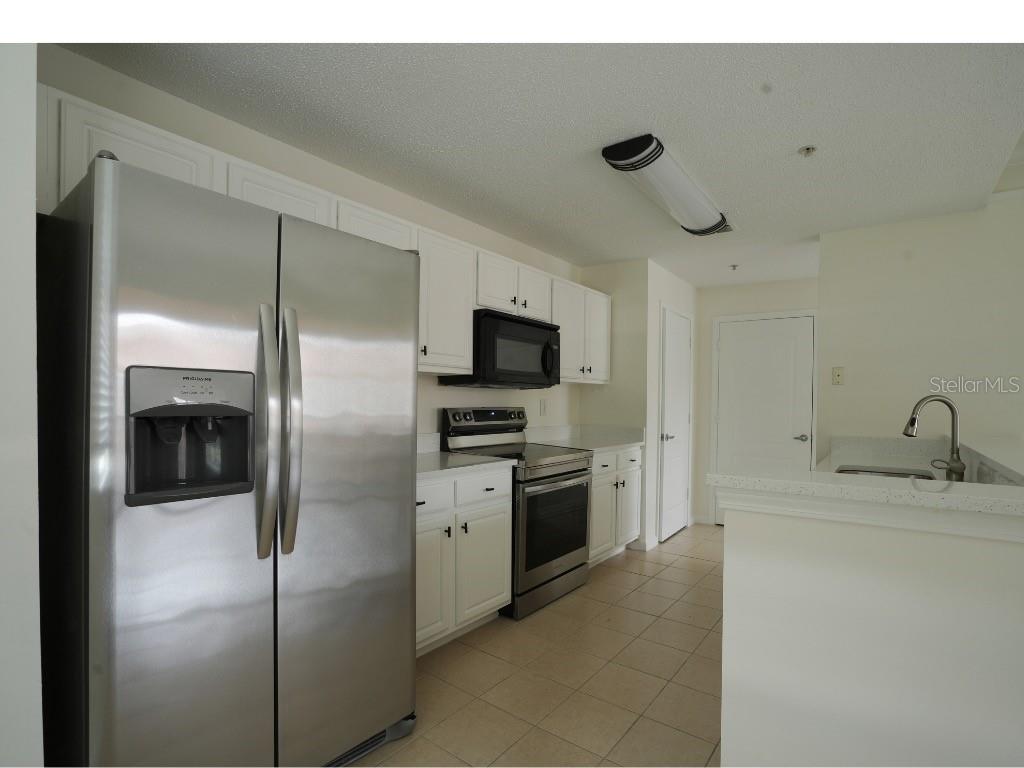 Image 9 of 26 For 12208 Wild Iris Way 110