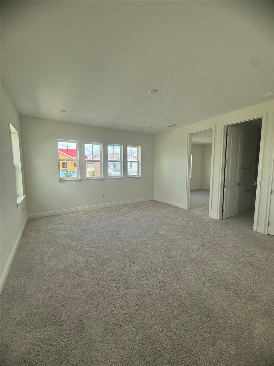 Image 27 of 29 For 9803 Gobat Alley