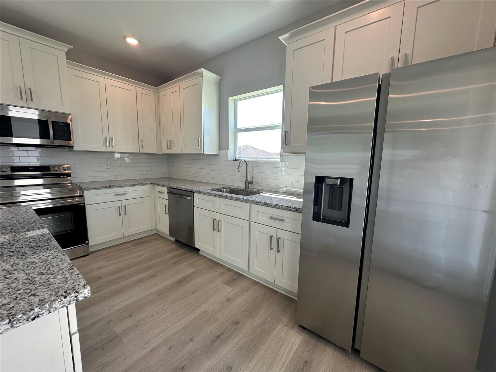 Image 4 of 66 For 26465 Barranquilla Avenue