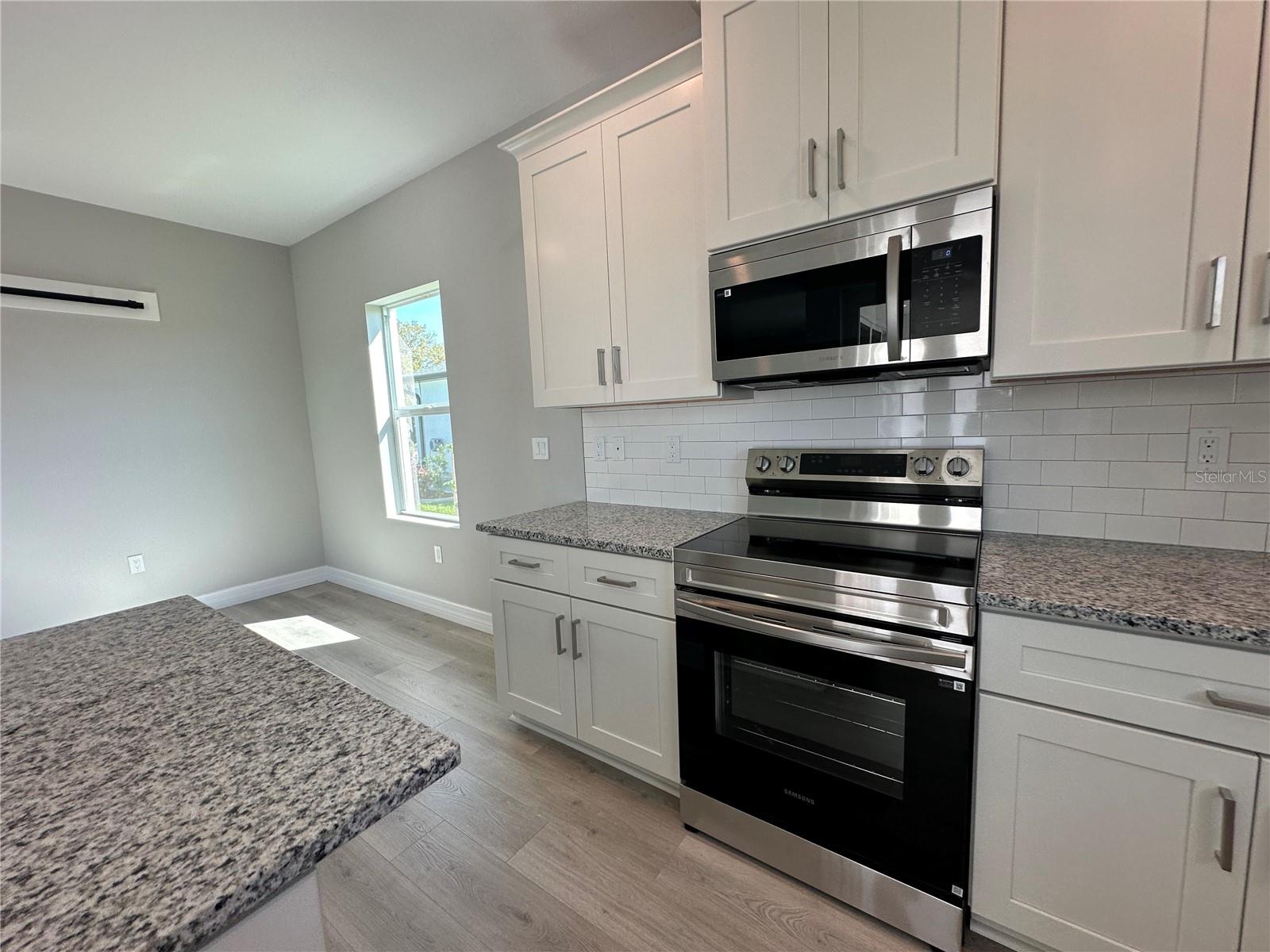 Image 5 of 66 For 26465 Barranquilla Avenue