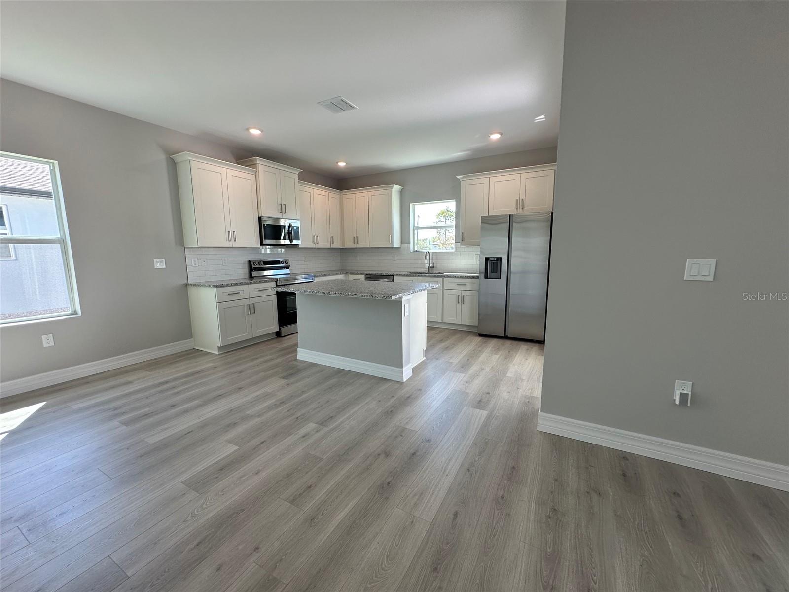 Image 8 of 66 For 26465 Barranquilla Avenue