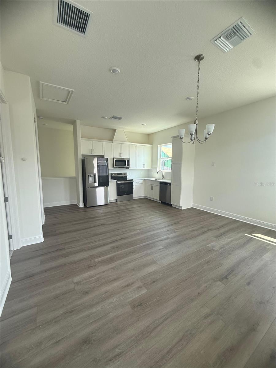 Image 7 of 12 For 9803-a Gobat Alley