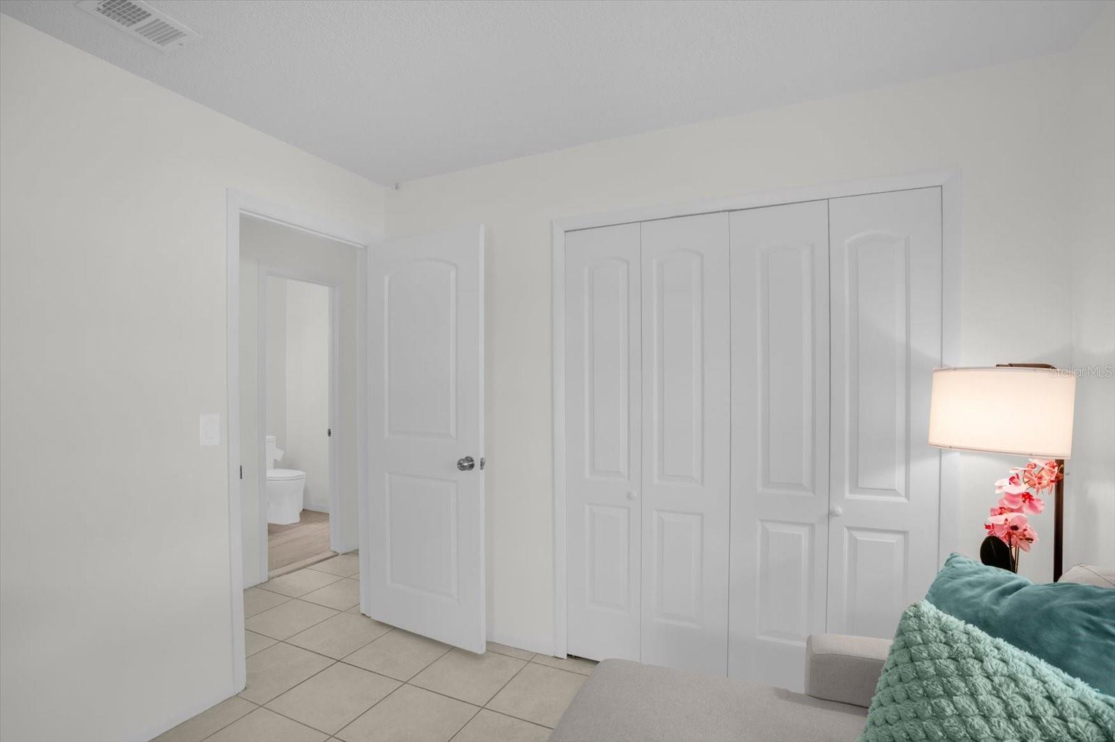 Image 17 of 25 For 6125 Rocky Trail