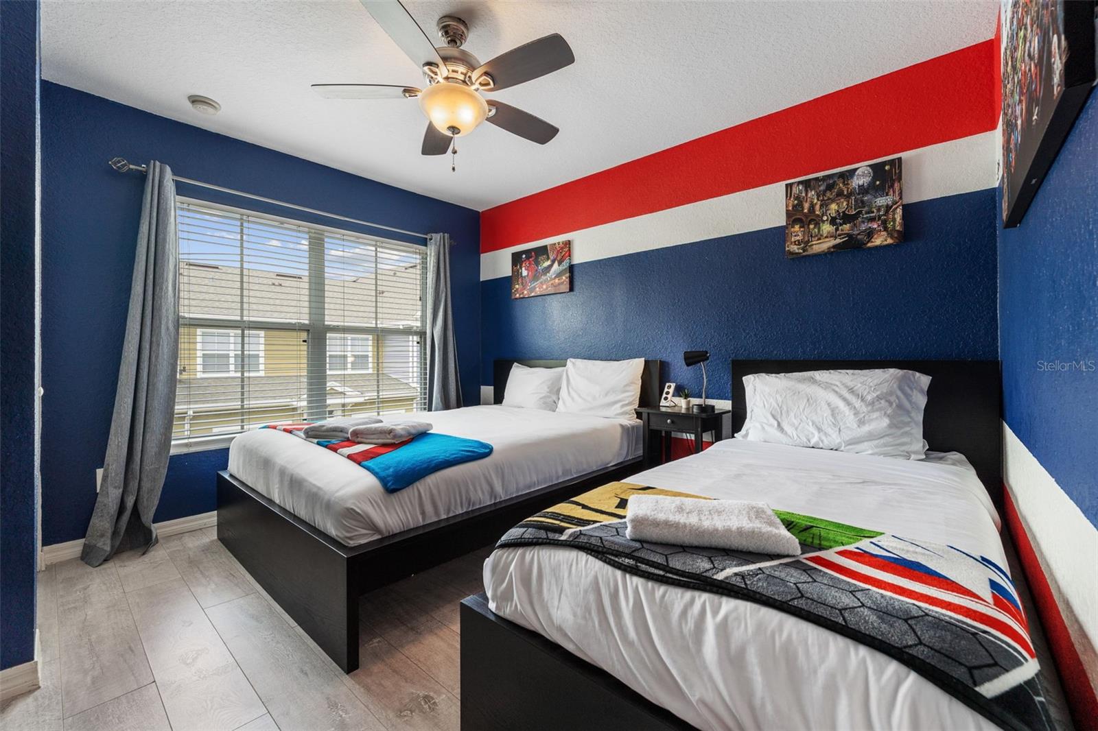 Image 19 of 36 For 4561 Yellowgold Road E 103