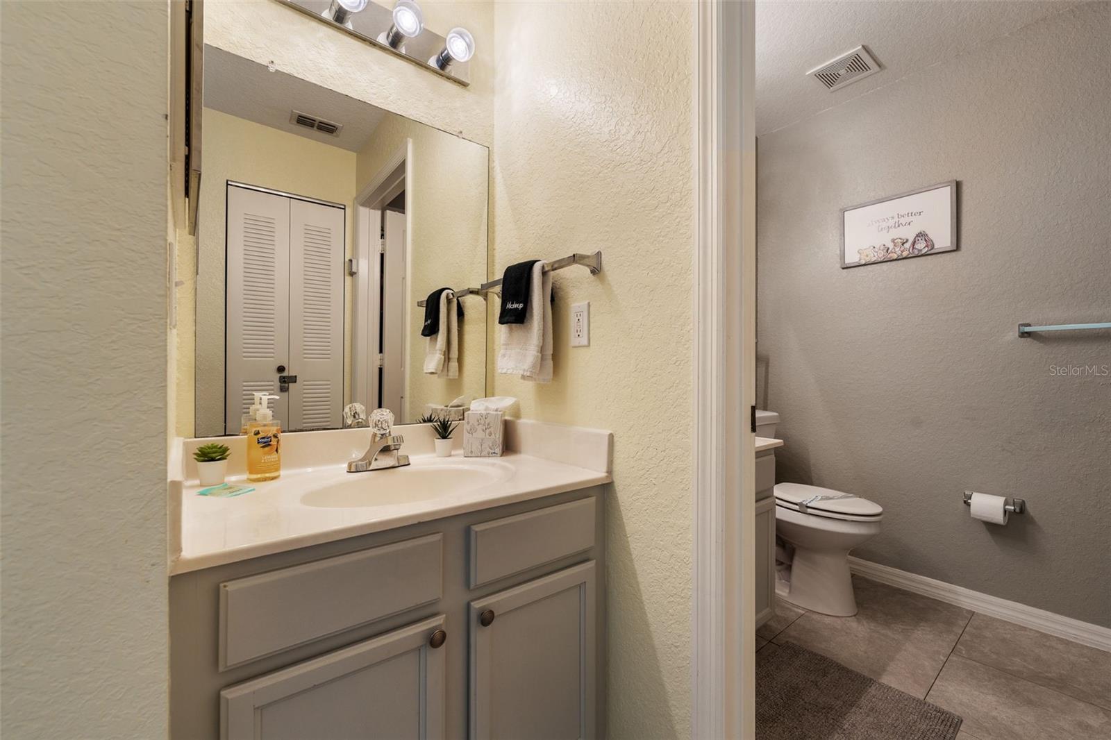 Image 20 of 36 For 4561 Yellowgold Road E 103