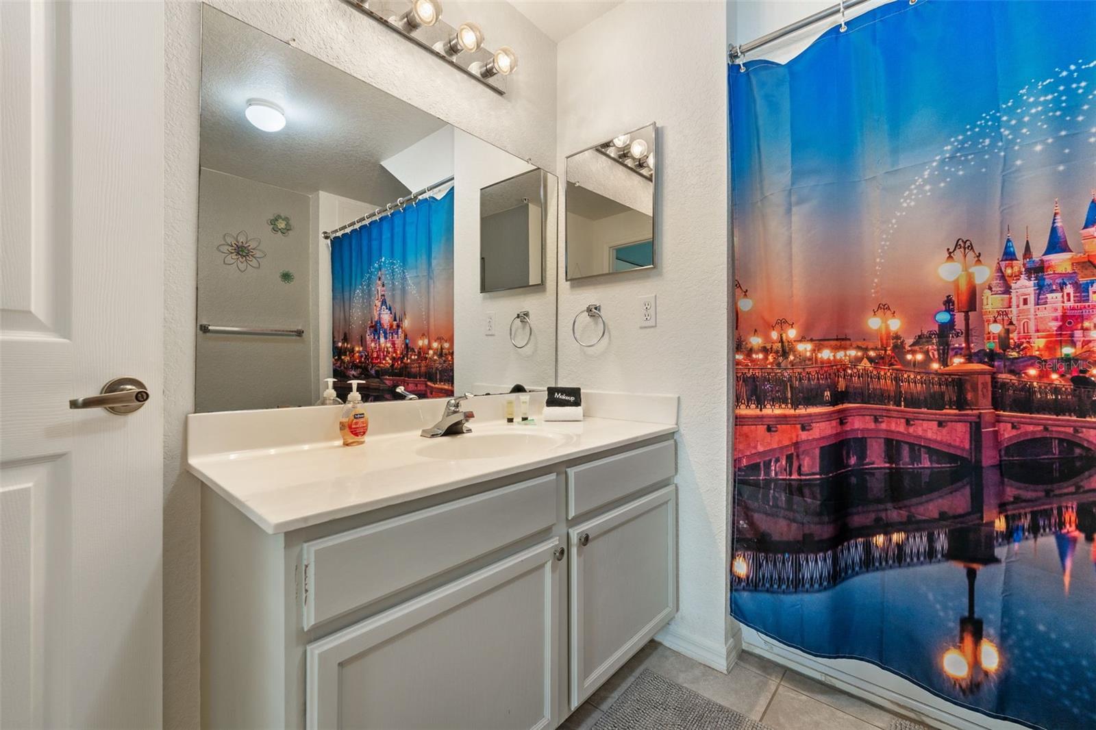 Image 23 of 36 For 4561 Yellowgold Road E 103