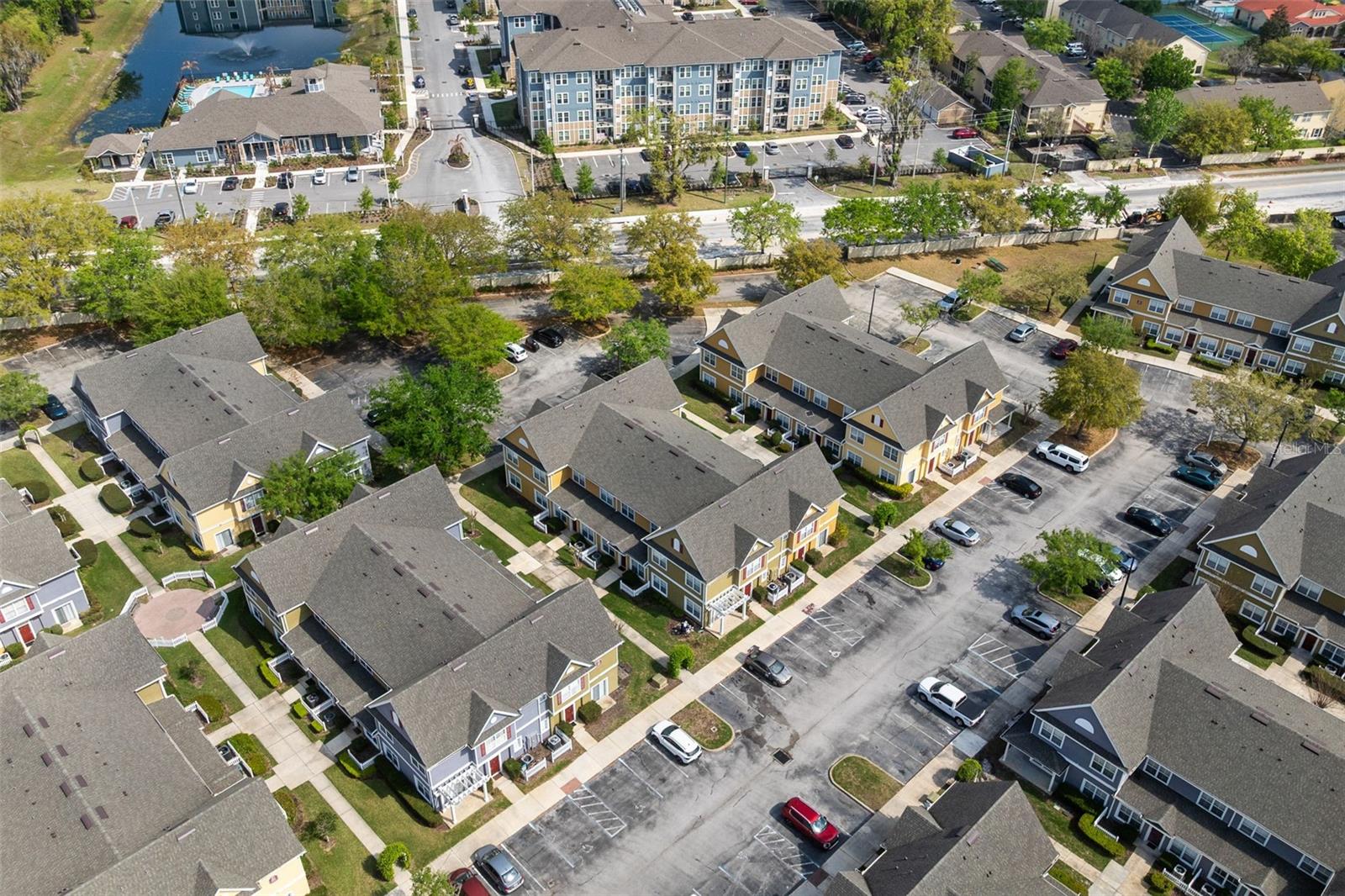 Image 26 of 36 For 4561 Yellowgold Road E 103