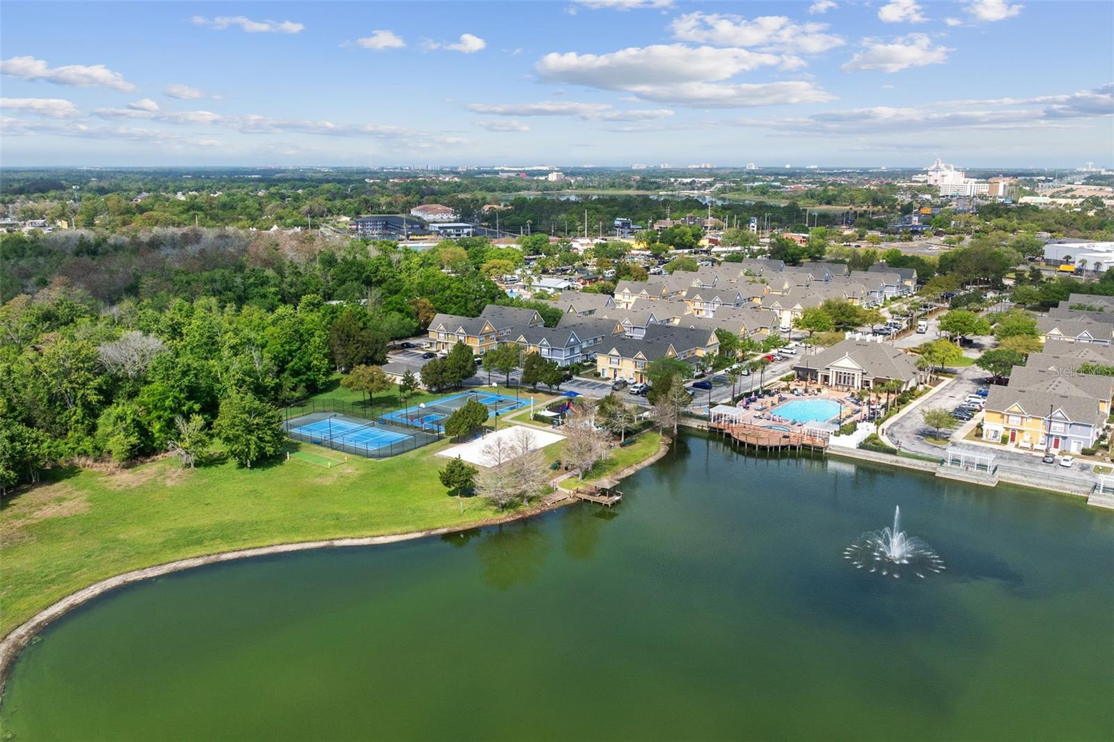 Image 31 of 36 For 4561 Yellowgold Road E 103