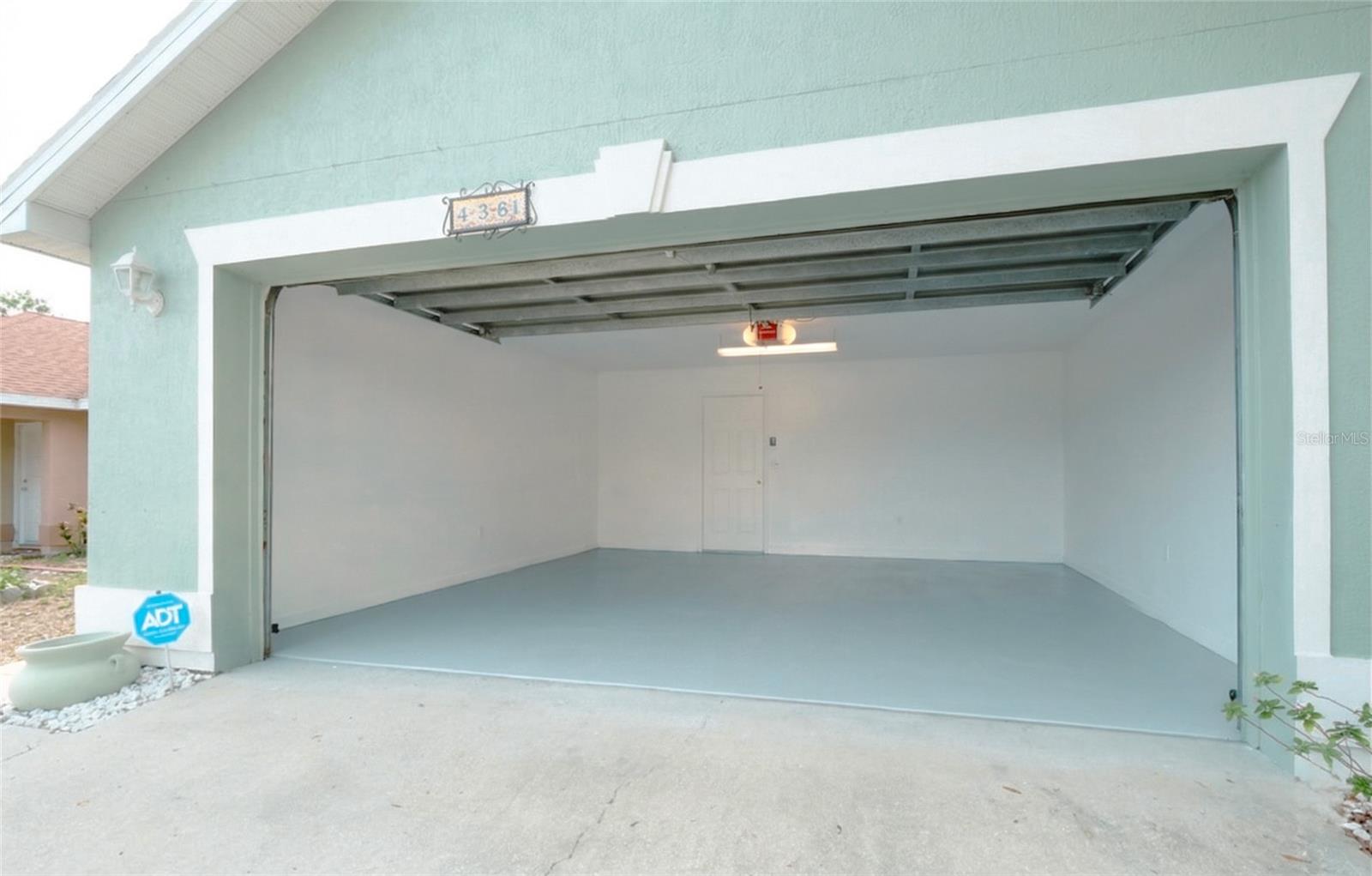 Image 2 of 62 For 4381 Creekside Boulevard