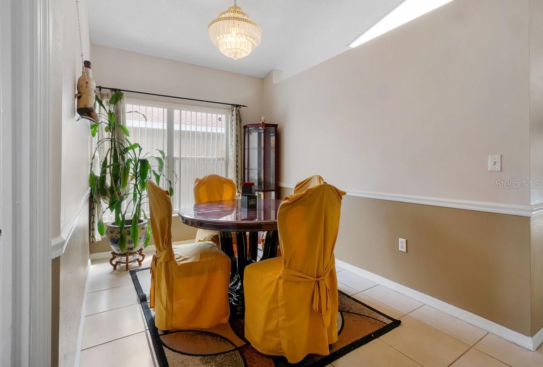 Image 23 of 62 For 4381 Creekside Boulevard