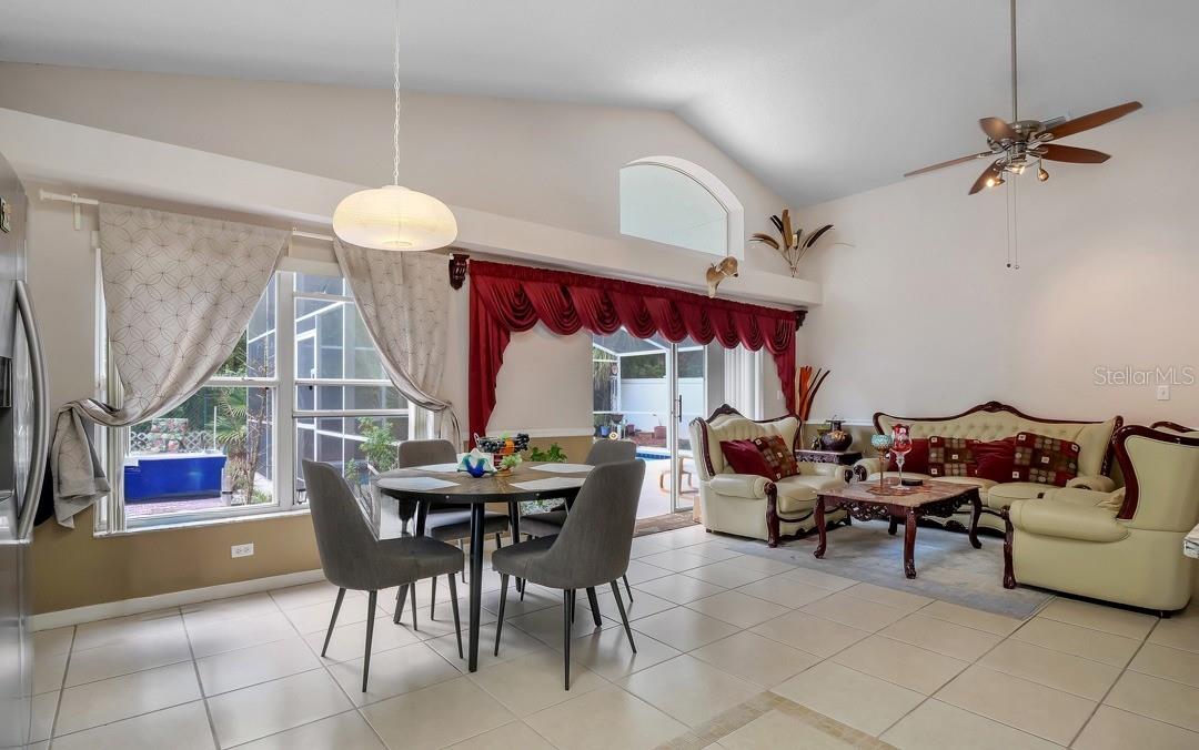 Image 29 of 62 For 4381 Creekside Boulevard