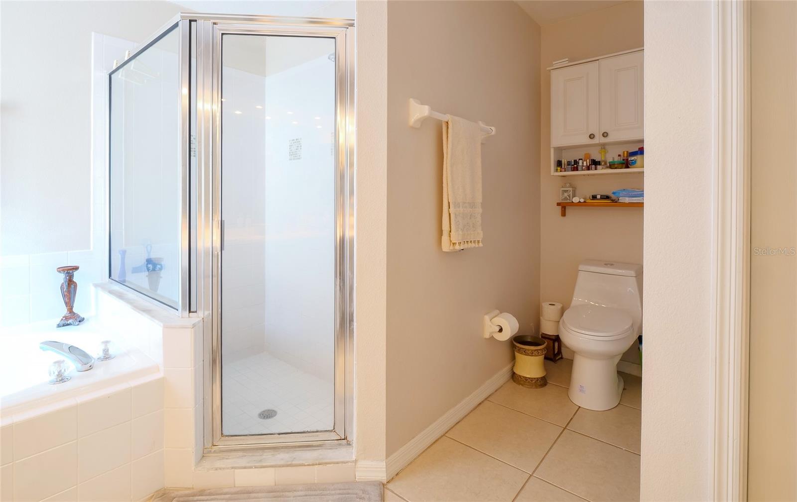 Image 36 of 62 For 4381 Creekside Boulevard