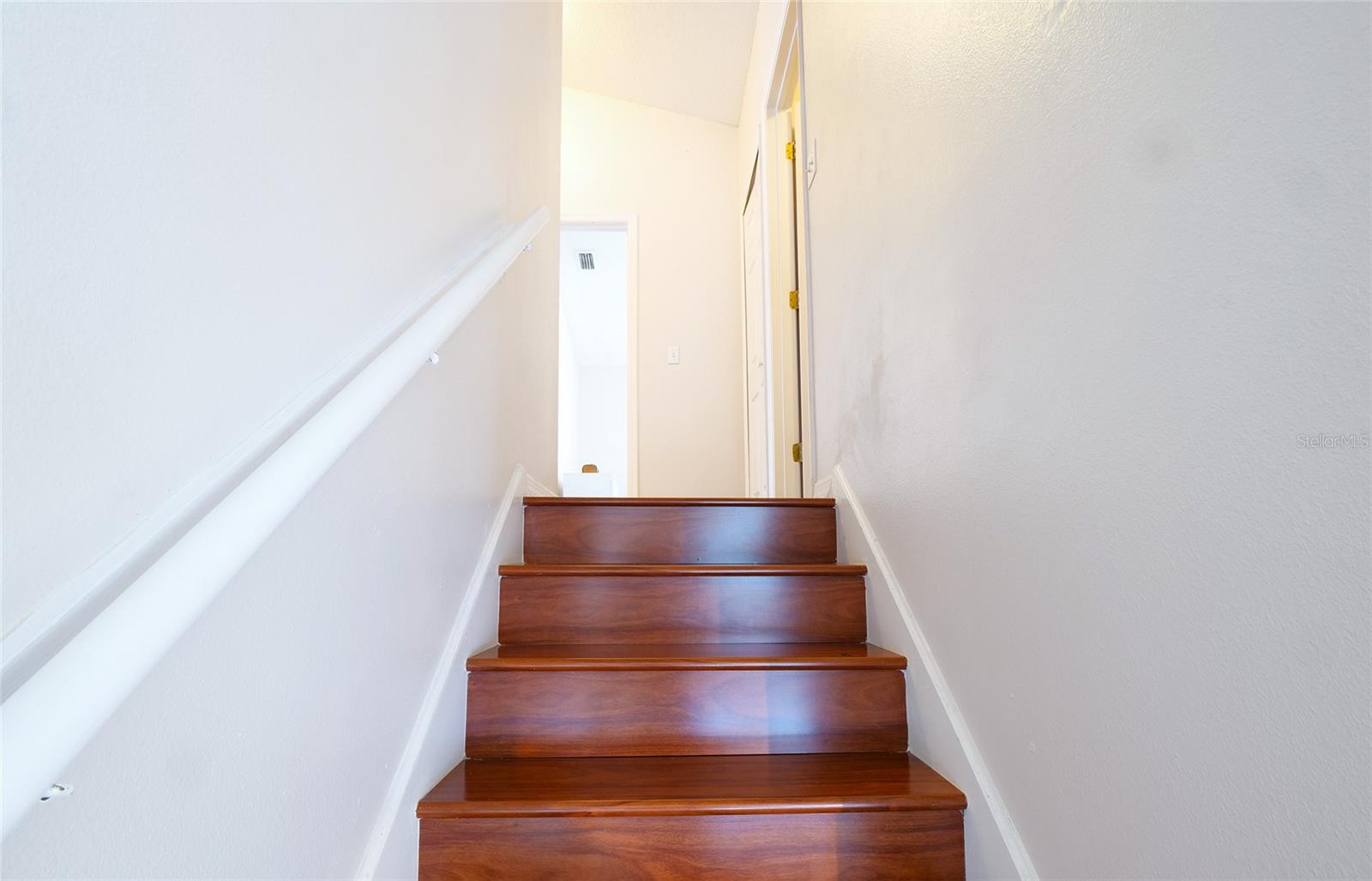 Image 40 of 62 For 4381 Creekside Boulevard