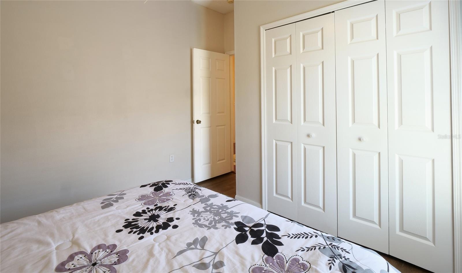 Image 48 of 62 For 4381 Creekside Boulevard