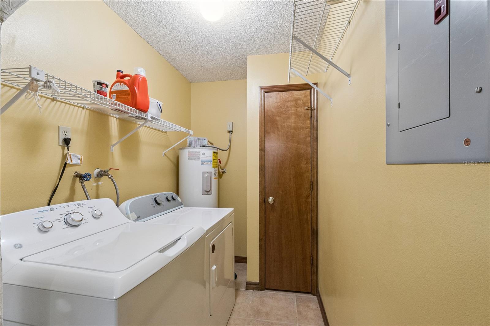 Image 30 of 35 For 2867 Longleaf Court