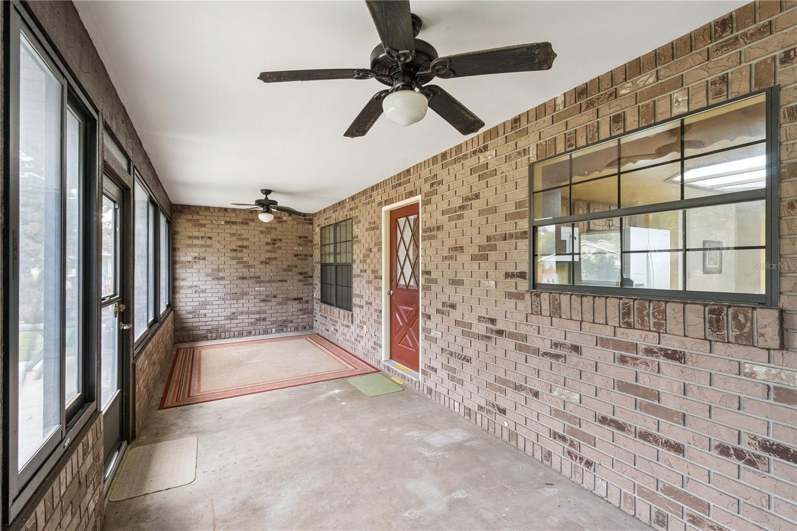 Image 32 of 35 For 2867 Longleaf Court