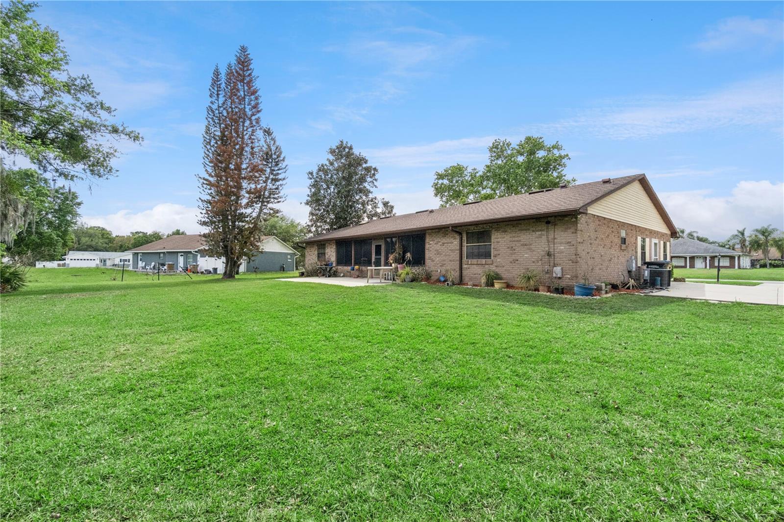 Image 33 of 35 For 2867 Longleaf Court