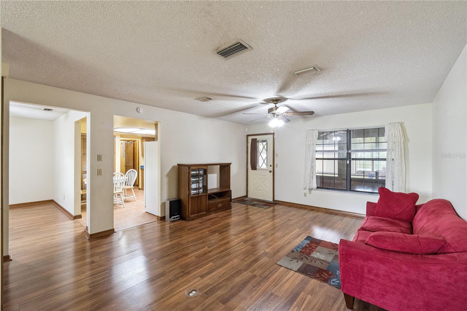 Image 6 of 35 For 2867 Longleaf Court