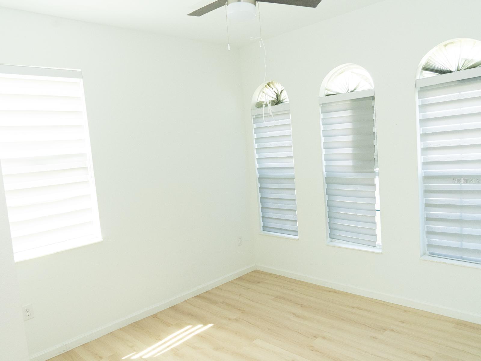 Image 18 of 42 For 445 Silver Palm Drive