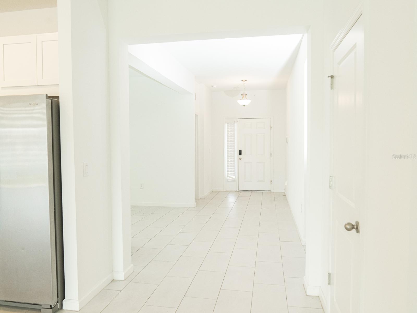 Image 23 of 42 For 445 Silver Palm Drive