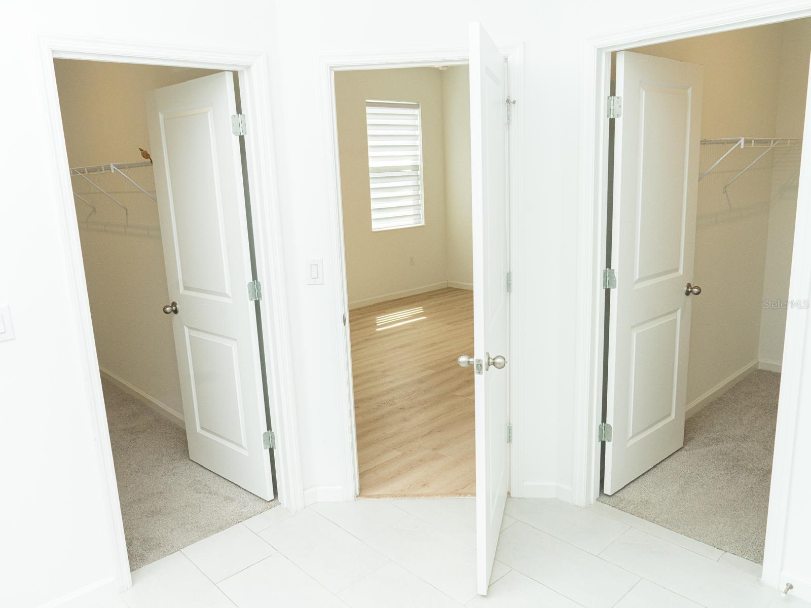 Image 29 of 42 For 445 Silver Palm Drive