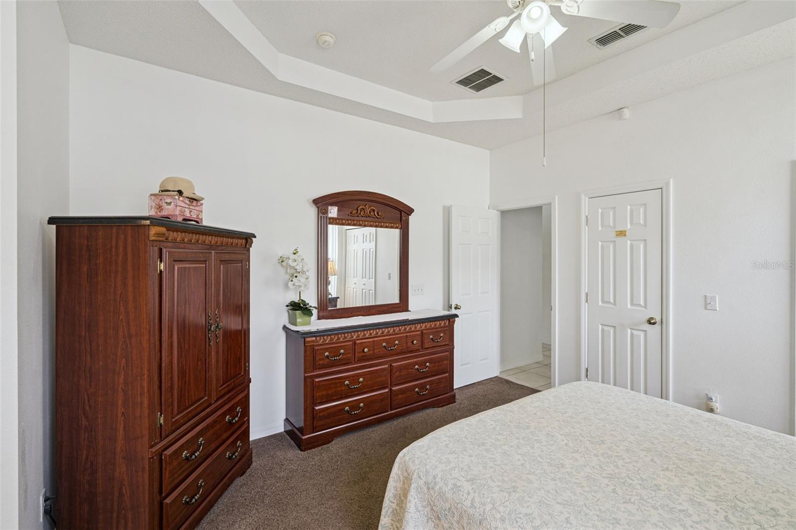 Image 14 of 60 For 170 Bloomingdale Drive