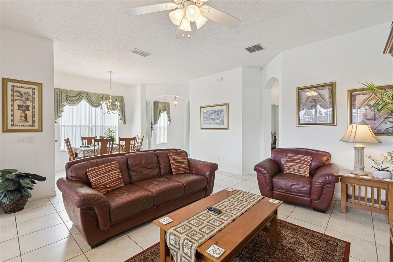 Image 9 of 60 For 170 Bloomingdale Drive