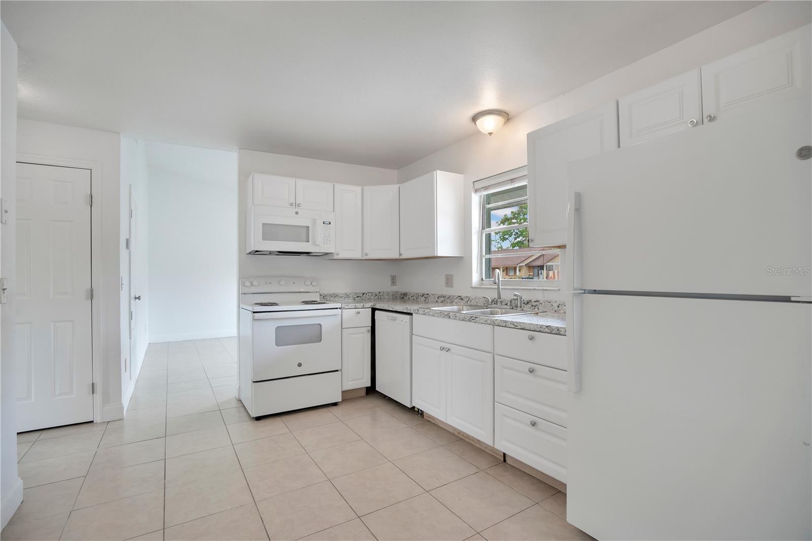 Image 6 of 17 For 9844 River Pines Court