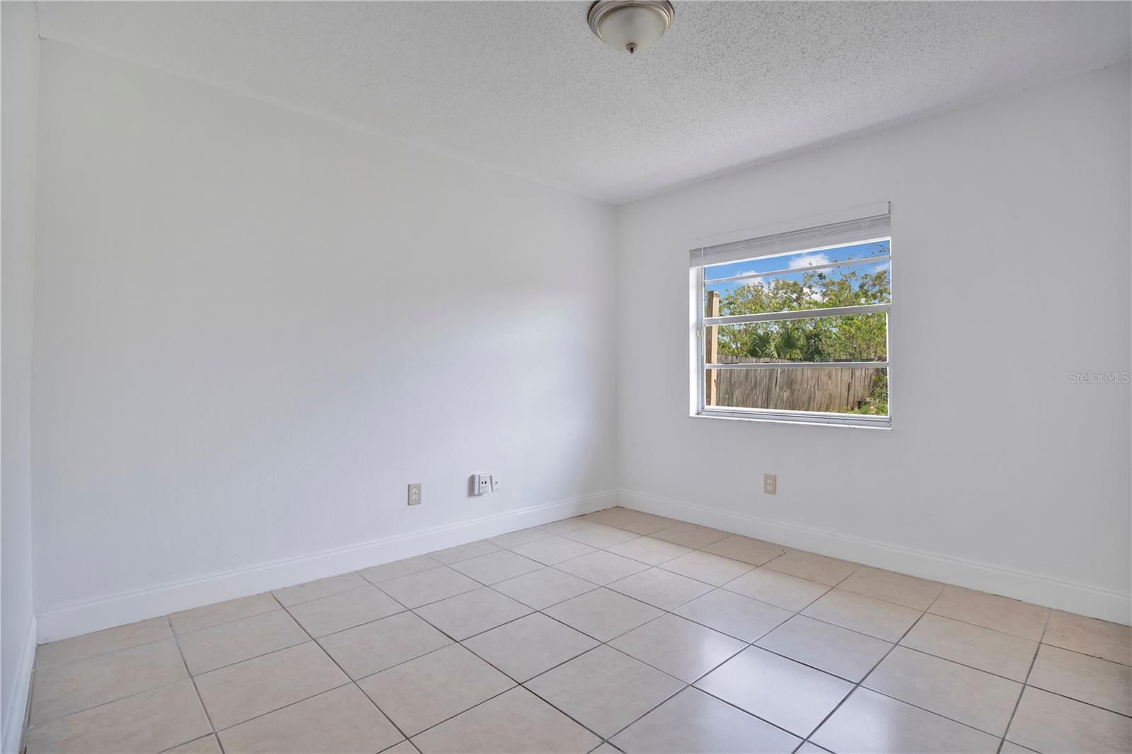 Image 7 of 17 For 9844 River Pines Court