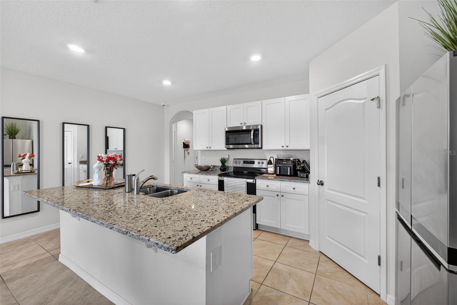 Image 21 of 66 For 5740 Grey Granite Way