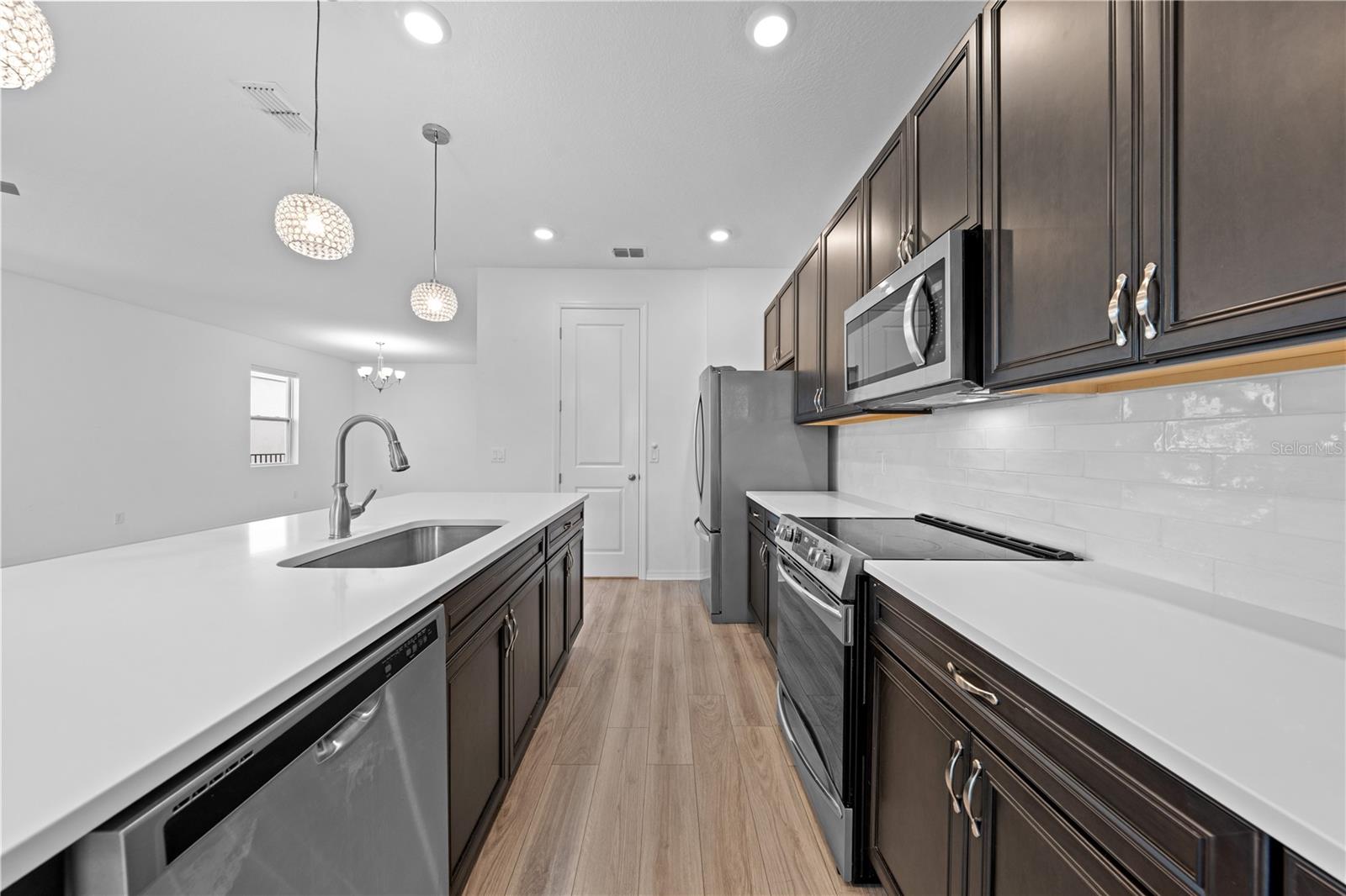 Image 12 of 55 For 920 Livestock Loop