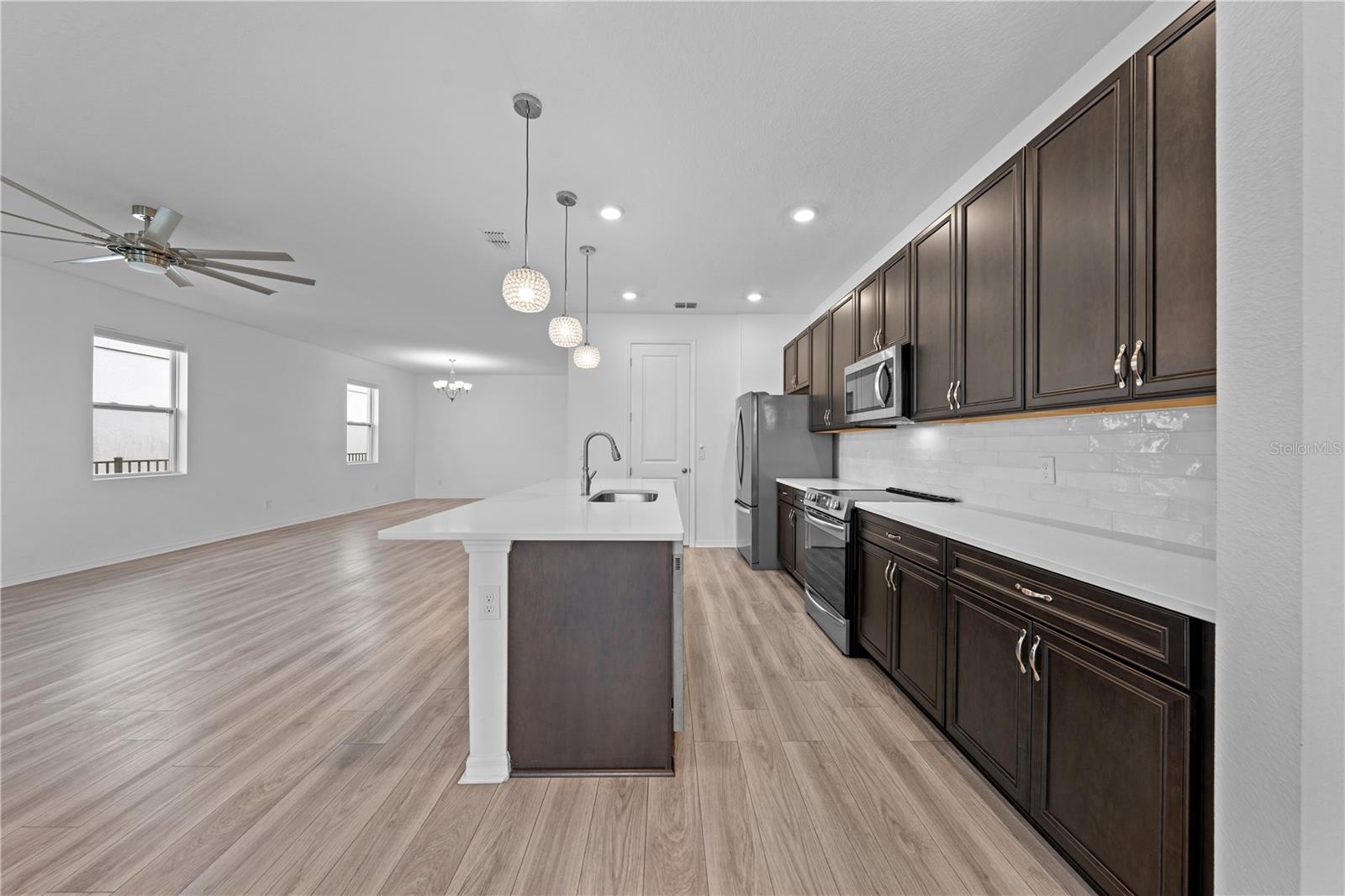 Image 14 of 55 For 920 Livestock Loop